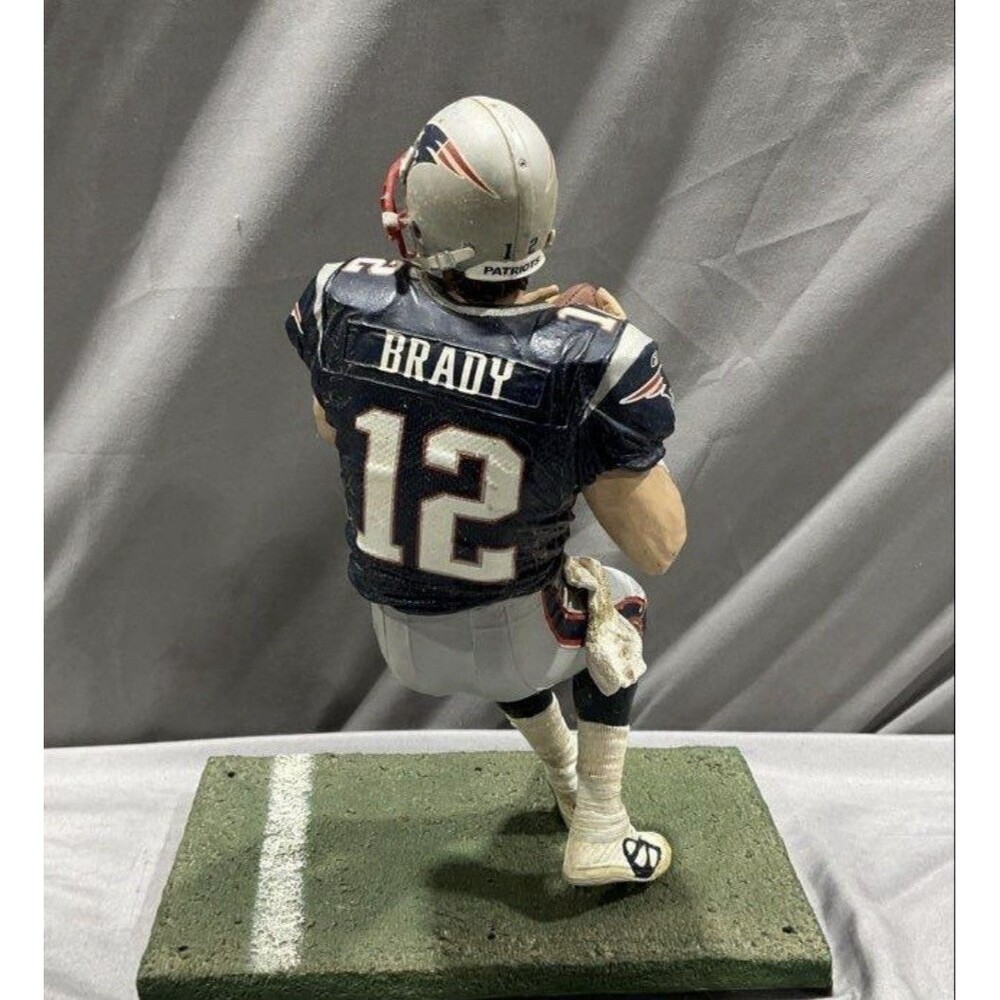 TOM BRADY 2005 McFarlane NFL Series New England Patriots  12" Figure NO BOX - Picture 2 of 7